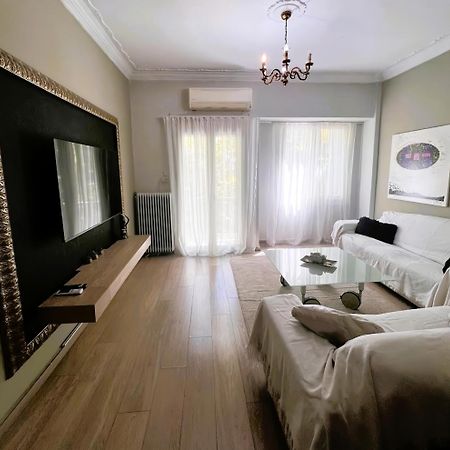 2 Bedrooms Center Apart Patras Luaran gambar